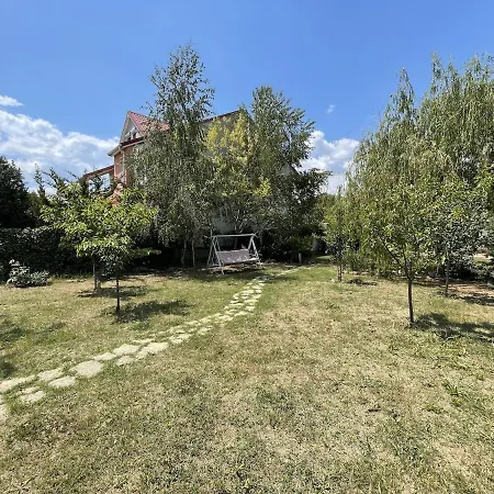 La Casuta - 500sqm Garden Theseaside Шале Нэводари