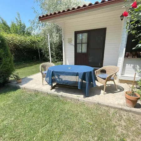 La Casuta - 500sqm Garden Theseaside Navodari