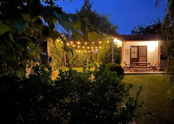 La Casuta - 500sqm Garden Theseaside شاليه